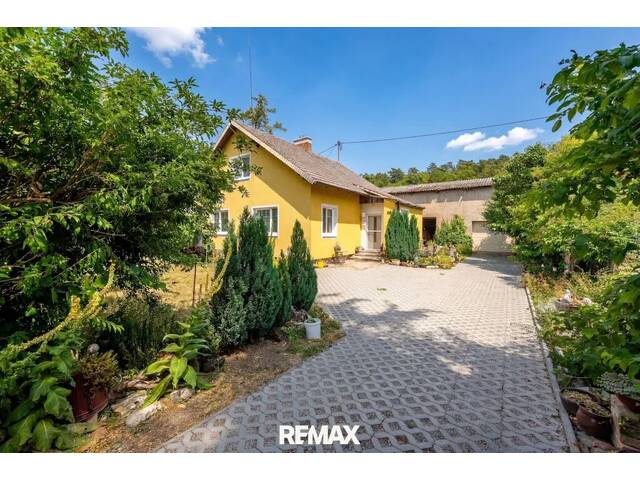 Immobilie in Hörersdorf - Charmantes Einfamilienhaus 120m² in Hörersdorf, Garage, Kamine, Einbauküche, €299.000 - Bild 1