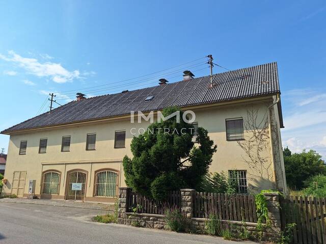 Immobilie in Alkoven - Historisches Gebäude in Alkoven zum Verkauf - Bild 0
