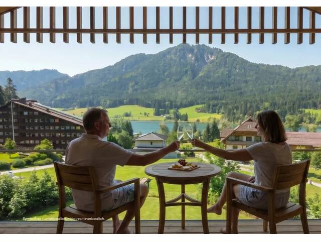 Immobilie in Oberdorf - Seeluft statt Stadtlärm - Ihr autarkes Chalet mit 108,78 m² Wohnfläche & Süd-Loggia am Weißensee - Bild 2