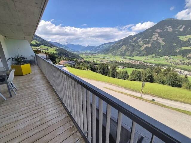 Immobilie in Kaltenbach - Moderne 3-Zi-Wohnung mit großem Aussichtsbalkon & Garage in unmittelbarer nähe zur Skipiste - Bild 0