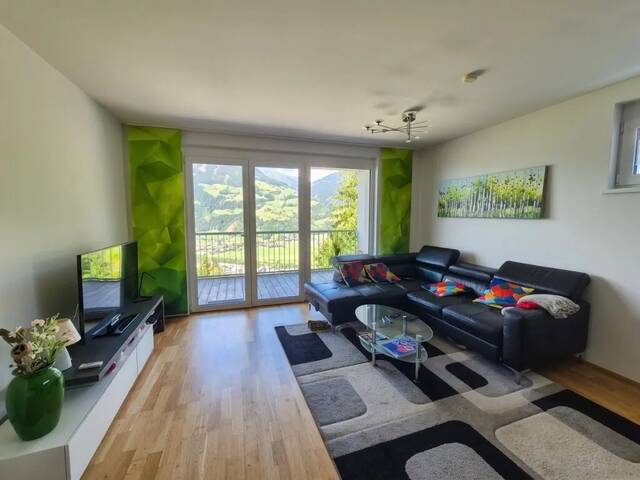 Immobilie in Kaltenbach - Moderne 3-Zi-Wohnung mit großem Aussichtsbalkon & Garage in unmittelbarer nähe zur Skipiste - Bild 1