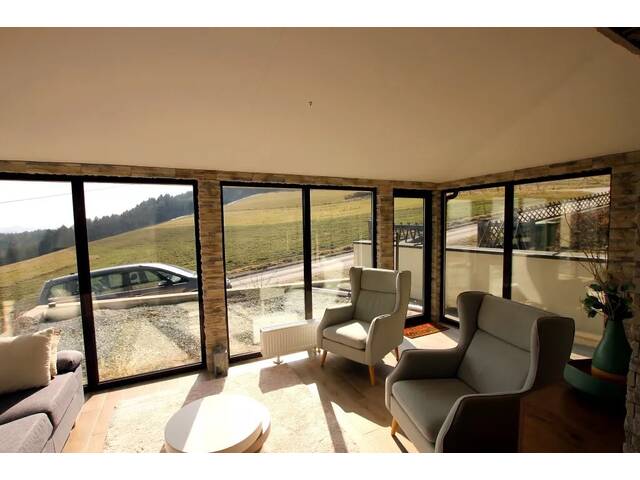 Immobilie in Feistritz am Wechsel - Familienparadies im Grünen - Großzügiges Einfamilienhaus mit Panorama-Wintergarten, Outdoor-Lounge und traumhaftem Fernblick - Bild 0
