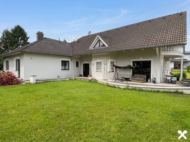 Immobilie in Ried in der Riedmark - Zweifamilienwohnhaus mit großem Grundstück - Bild 2
