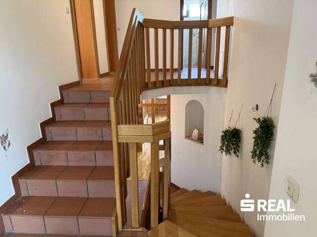 Immobilie in Ottensheim - Ihr Traum: Wohnen im Grünen. Unser Angebot: Wohnhaus mit herrlichem Ausblick in Bestlage von Ottensheim! - Bild 4