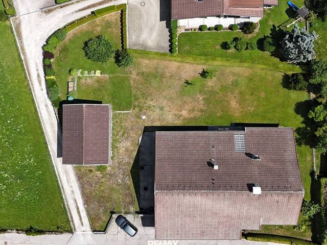 Immobilie in Pflach - Viel Platz, viele Möglichkeiten - Mehrfamilienhaus auf 1.700 m² Bauland! - Bild 1