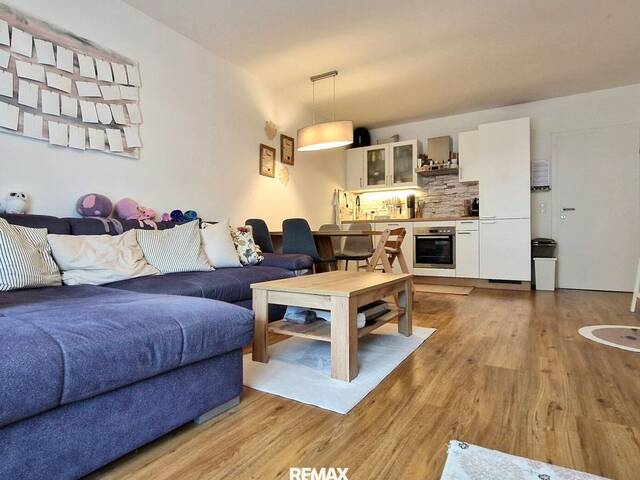 Immobilie in Albersdorf - Gartentraum nahe Gleisdorf: Sonnige 3-Zimmer-Wohnung mit Terrasse, Eigengarten und zwei Autoabstellplätzen - Bild 2
