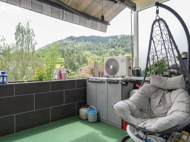 Immobilie in Neusiedl - Ruhelage mit traumhafter Aussicht - 80m², 3 Zi., Terrasse, 3- Liftstock, neue Küche, Klimaanlage, Massagebadewanne! - Bild 2