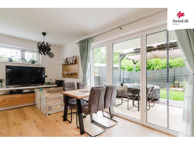 Immobilie in Wolfern - Modern & gemütlich -- 3-Zimmer-Wohnung mit Garten, Garage & Carport (BJ 2022) - Bild 0