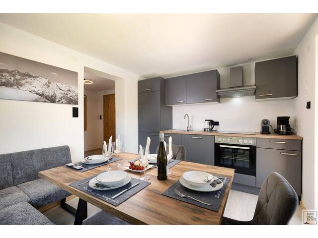 Immobilie in Kirchberg in Tirol - Kirchberg in Tirol: Modernisierte 2-Zimmer-Wohnung – selbst nutzen oder touristisch vermieten - Bild 1