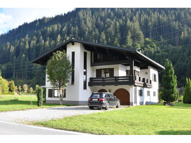 Immobilie in Klösterle - Großzügiges Einfamilienhaus in Klösterle am Arlberg - Bild 1
