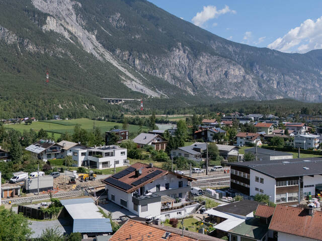 Immobilie in Haiming - Großzügige Familienwohnung in kleiner Hausgemeinschaft - Bild 0