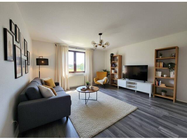 Immobilie in Riegersburg - Ein Haus voller Möglichkeiten in idyllischer Lage - Einfamilienhaus mit 130 m², 6 Zimmer, Keller und Garten in Riegersburg - Bild 3