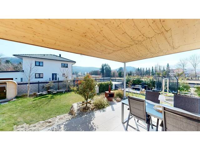 Immobilie in Pitten - Phantastisches, neuwertiges Einfamilienhaus mit großem Garten | 4 Zimmer - 147 m² | Carport | PV-Anlage u.v.m. - Bild 3