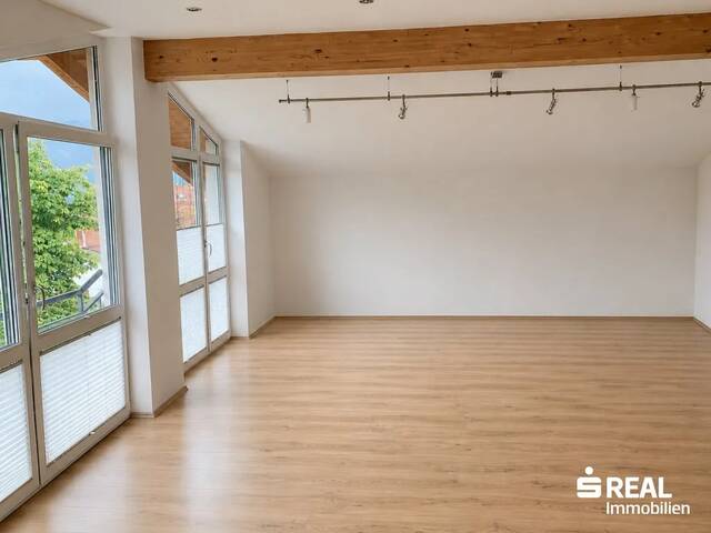 Immobilie in Ehrwald - Dachgeschosswohnung mit großzügiger Dachterrasse und beeindruckendem Bergpanorama im Herzen von Ehrwald - Bild 1