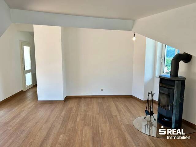 Immobilie in Ehrwald - Besondere 2,5-Zimmer-Wohnung mit verglaster Küche im Herzen von Ehrwald - Bild 3
