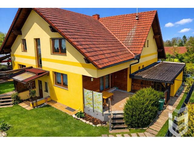 Immobilie in Kronstorf - FLEXIBEL WOHNEN | ZWEIFAMILIENHAUS MIT CHARME & SAUNA - Bild 2