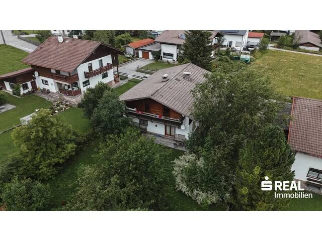 Immobilie in Vils - Solides Zweifamilienhaus mit großzügigem Grundstück und Entwicklungspotenzial in ruhiger Wohnlage von Vils - Bild 0