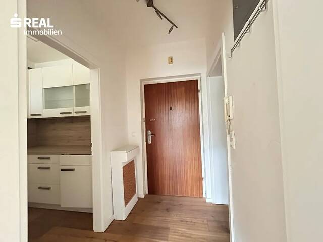 Immobilie in Liezen - Moderne Singlewohnung mit Balkon und Lift im Herzen von Liezen - Bild 2