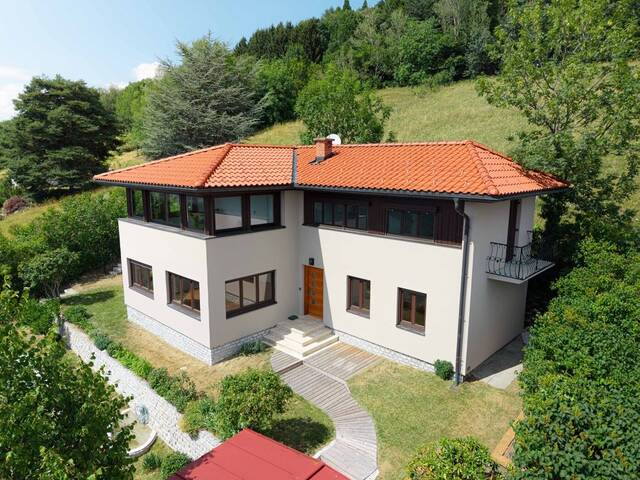 Immobilie in Höfling - Toskana-Villa mit Panoramablick am Kulm: Nur wenige Minuten vom Stubenbergsee entfernt - Bild 2