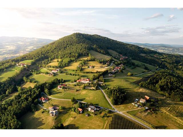 Immobilie in Höfling - Toskana-Villa mit Panoramablick am Kulm: Nur wenige Minuten vom Stubenbergsee entfernt - Bild 4