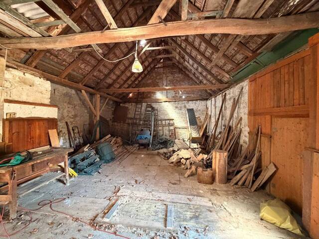 Immobilie in Loretto - Charmantes Bauernhaus mit großem Grundstück in zentraler Lage von Loretto - Bild 4