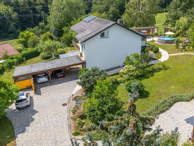 Immobilie in Eggersdorf - Außergewöhnliches Familiendomizil mit Wellnessoase in Eggersdorf bei Graz - Bild 1