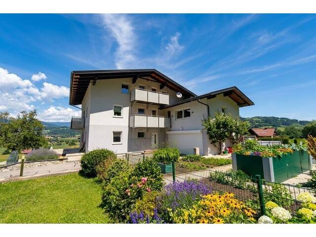 Immobilie in Feldkirchen in Kärnten - Wohnen mit Weitblick: Wohnhaus mit drei unabhängigen Wohnungen nahe dem Ossiacher See - Bild 3