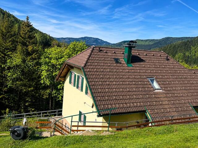 Immobilie in Puchenstuben - Landhaus mit Blick in die Berge- in absoluter Ruhelage - Bild 0