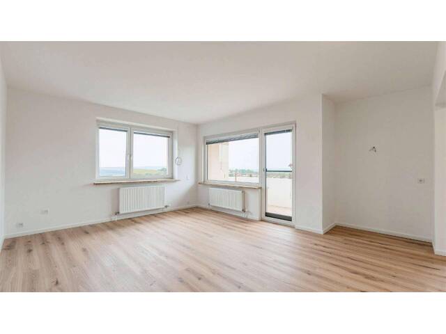 Immobilie in Dürnberg - Erstbezug nach Sanierung. 3-Zimmer-Wohnung mit herrlichem Donaublick und Loggia in Ottensheim / Linz - Bild 2