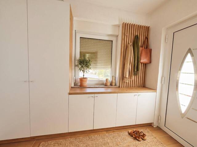 Immobilie in Böheimkirchen - Saniertes Einfamilienhaus mit Doppelgarage, Keller und großem Garten - Bild 4