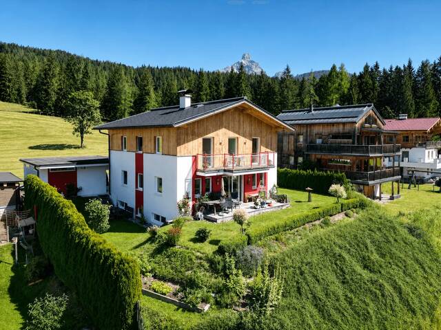 Immobilie in Filzmoos - Torsteinblick: Familienhaus mit unverbaubarem Bergpanorama | 6 Zimmer | 700 m² Grund | Doppelgarage - Bild 0