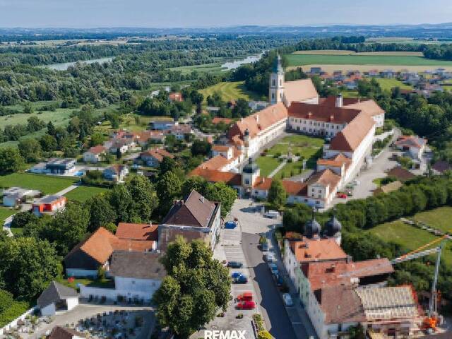 Immobilie in Reichersberg - Historisches Hofrichterhaus in unmittelbarer Nähe zum Stift Reichersberg - Bild 1