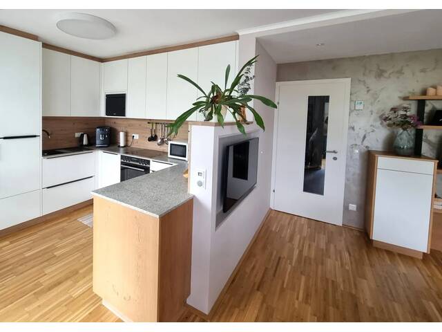 Immobilie in Reichenau im Mühlkreis - Exklusives Wohngefühl mit herrlicher Aussicht und hochwertiger Ausstattung - ca. 90 m² Wohnfläche plus 8 m² Loggia - Bild 1