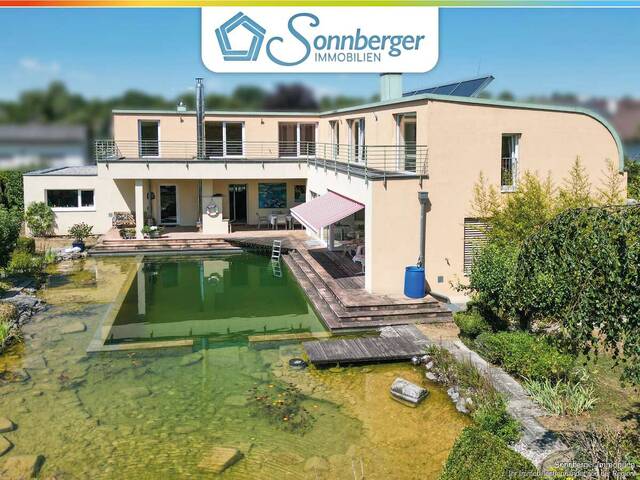 Immobilie in Kronstorf - VILLA LAGUNA - exklusives Anwesen mit Schwimmteich, Poolhaus & Sauna in Kronstorf - Bild 0