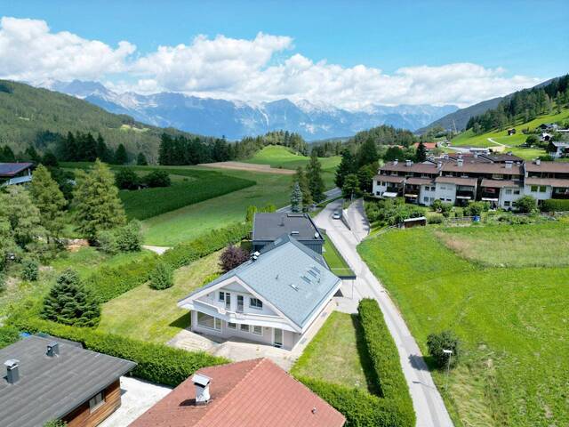 Immobilie in Mieders - Besonders großzügige Gartenwohnung mit 550 m² Außenfläche - Bild 0