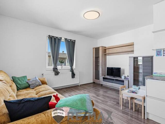 Immobilie in Berndorf - Stilvoll wohnen mit Balkon und moderner Wohnküche in Bernorf - Bild 1