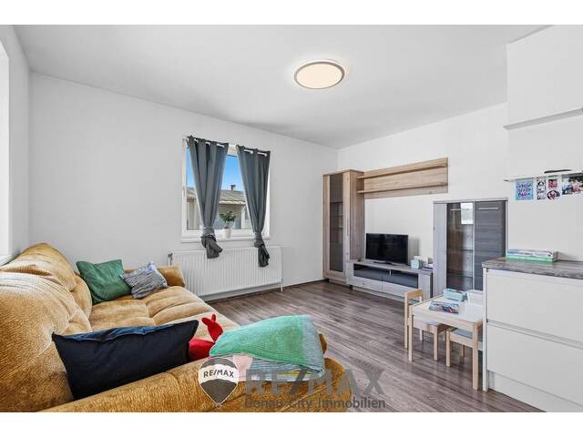 Immobilie in Berndorf - Stilvoll wohnen mit Balkon und moderner Wohnküche in Bernorf - Bild 4