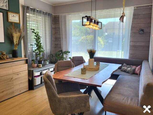 Immobilie in Schildorn - Neuwertiges Wohnhaus in schöner, ländlicher Ruhelage - Bild 2