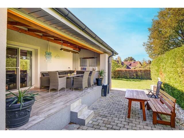 Immobilie in Braunau am Inn - Einfamilienhaus - Keller - ca. 160 m² Wohnfläche - 5 Schlafzimmer - Garten und Gartenhaus! - Bild 0