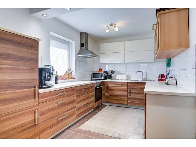 Immobilie in Braunau am Inn - Einfamilienhaus - Keller - ca. 160 m² Wohnfläche - 5 Schlafzimmer - Garten und Gartenhaus! - Bild 4