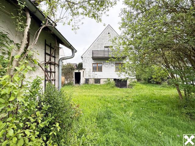 Immobilie in Krummnußbaum - Einfamilienhaus mit viel Platz & großem Garten im Ortskern von Krummnussbaum! - Bild 0