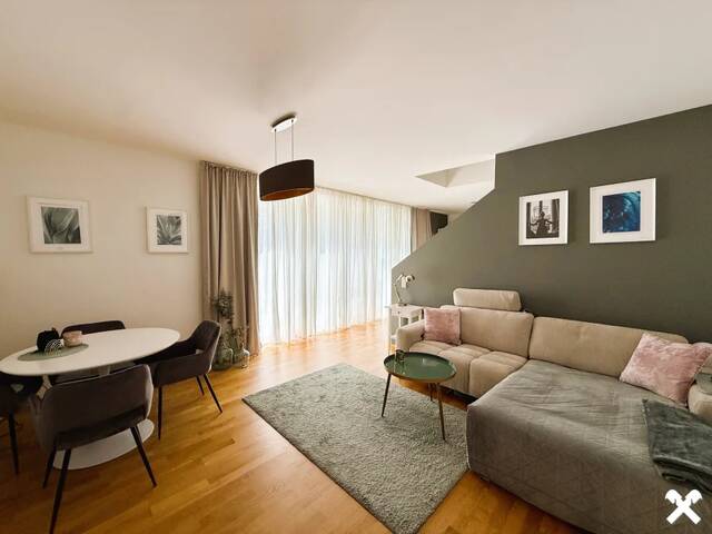 Immobilie in Katzelsdorf - So ein schönes Zuhause! Doppelhaushälfte - top gepflegt und modern gestaltet - Bild 2