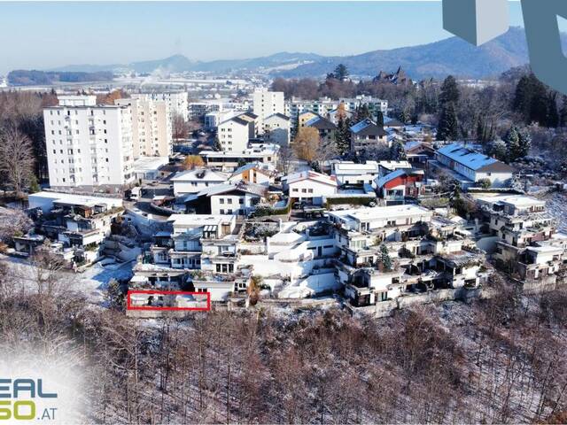 Immobilie in Gmunden - Attraktive Terrassenwohnung im Grünen - modernisiert und vielseitig inkl. Garage - Bild 1