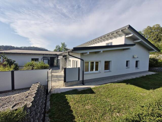 Immobilie in Eberndorf - Moderner, schöner Bungalow mit ausgebautem Dachgeschoß in Top-Lage im Unterkärntner Seengebiet BJ 2016 - Bild 0