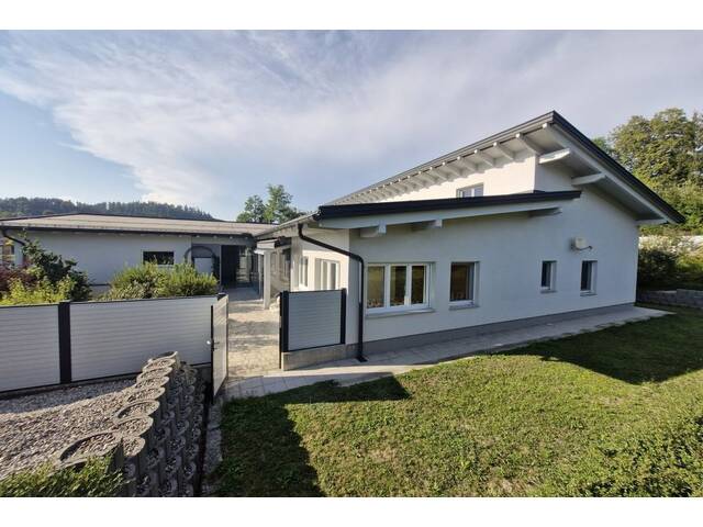 Immobilie in Eberndorf - Moderner, schöner Bungalow mit ausgebautem Dachgeschoß in Top-Lage im Unterkärntner Seengebiet BJ 2016 - Bild 3
