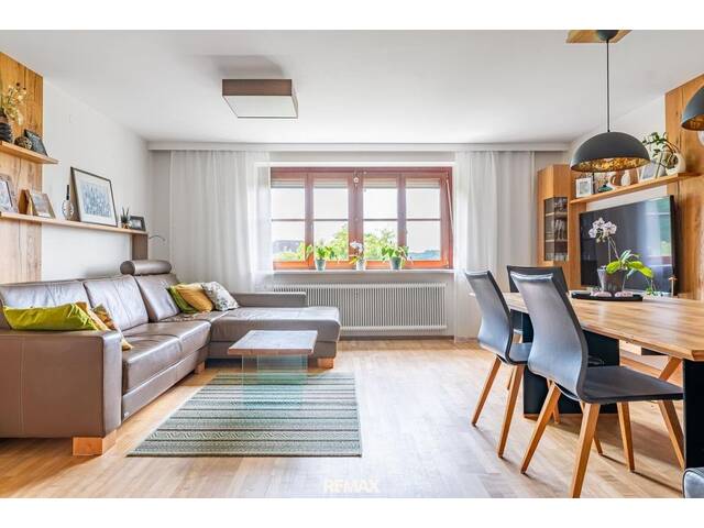 Immobilie in Kleinzell im Mühlkreis - Zweifamilienhaus mit vielseitigem Gewerbebereich & exklusivem Wellnesshaus - Bild 4