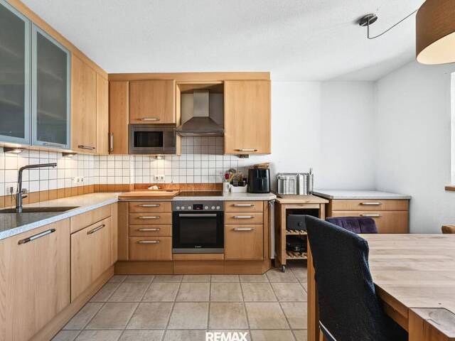 Immobilie in Kössen - Platz für die ganze Familie - 5-Zimmer-Wohnung mit Balkon und Terrasse - Bild 2