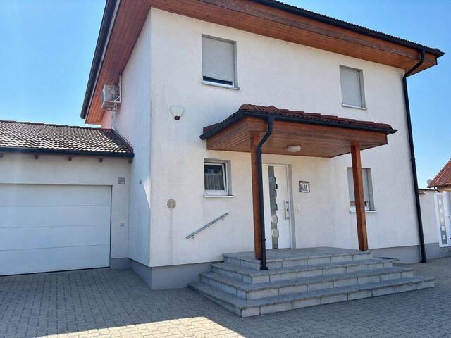 Immobilie in Mönchhof - Mönchhof - modernes Niedrigenergiehaus in ruhiger Ortsrandlage - Bild 0