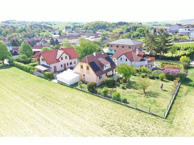 Immobilie in Kleinebersdorf - NEUER KAUFPREIS! Fertigteilhaus in ruhiger Sackgasse in Kleinebersdorf - Bild 0