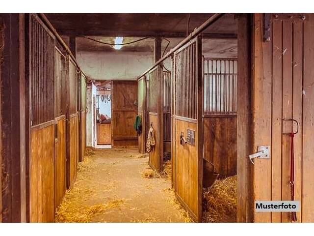 Immobilie in Schlägl - Einzigartiges Bauernanwesen mit Geschichte, Charme und großzügigem Raumangebot - Bild 0